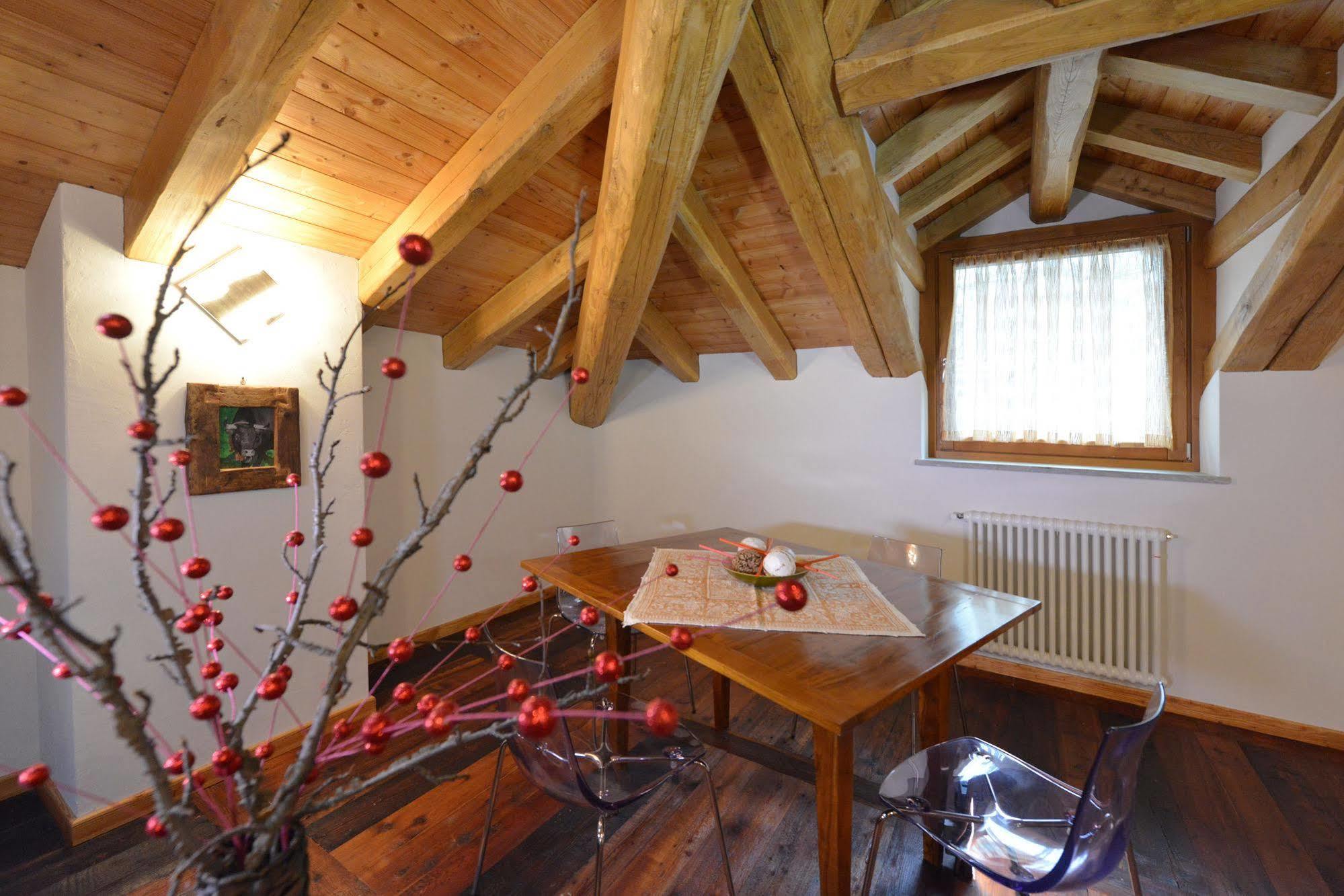 Au Berceau Du Bien-Etre Villa Chambave Kültér fotó